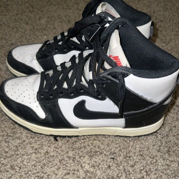 Size 7.5 - Nike Dunk High Black White - Picture 2 of 7